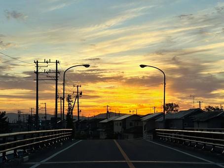 初秋の朝焼け 初秋の朝焼けの写真