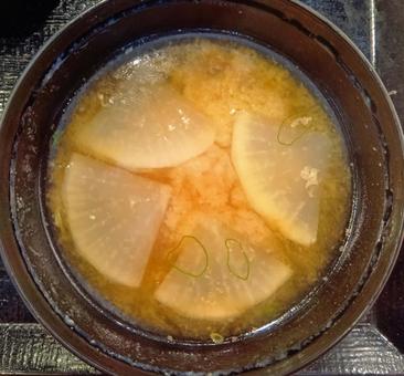 大根のお味噌汁 大根のお味噌汁の写真