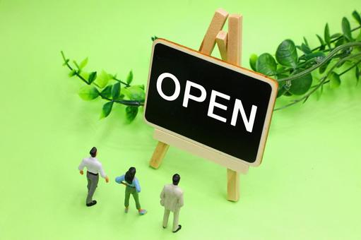 openの文字とブラックボード open,スタート,オープンの写真素材