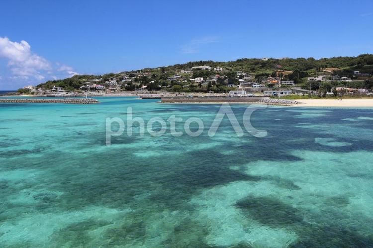 沖縄本島北部の古宇利島 古宇利島,沖縄,景色の写真素材