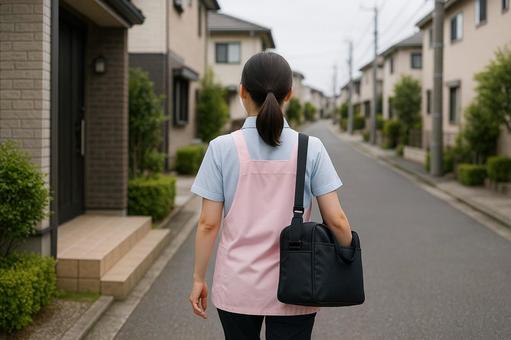 訪問介護士の移動風景 訪問介護士の移動風景の写真