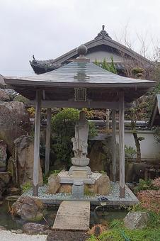 八幡神社9 子宝地蔵尊 八幡神社9 子宝地蔵尊の写真