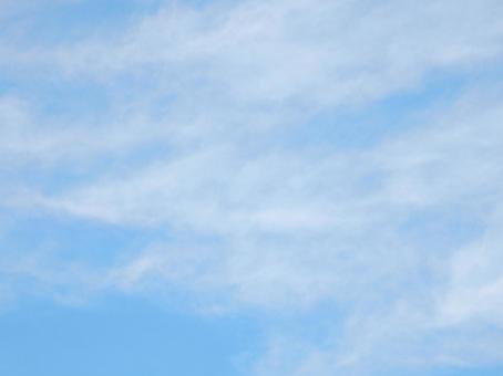 【空の写真】秋空 【空の写真】秋空 秋空,空,雲の写真素材