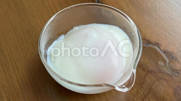 温泉卵（小鉢に入っている） 温泉卵,温玉,卵の写真素材