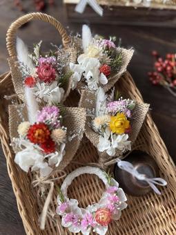 ドライフラワー　ガーランド　クリスマス クリスマス,クリスマスツリー,クリスマスリースの写真素材