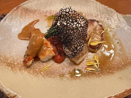 白身魚と海老の鉄板焼き 食事,鉄板焼き,ディナーの写真素材