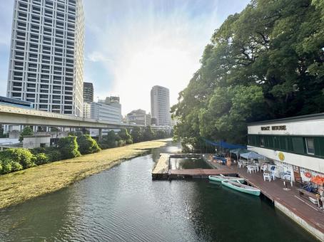 弁慶堀と釣り堀 弁慶堀と釣り堀 赤坂見附,永田町,弁慶堀の写真素材