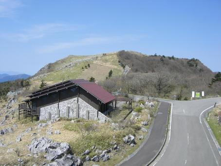 四国カルスト1 四国カルスト1 道路,四国,愛媛の写真素材