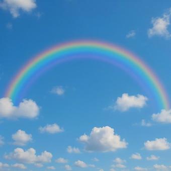 青空にかかる美しい虹 青空にかかる美しい虹の写真