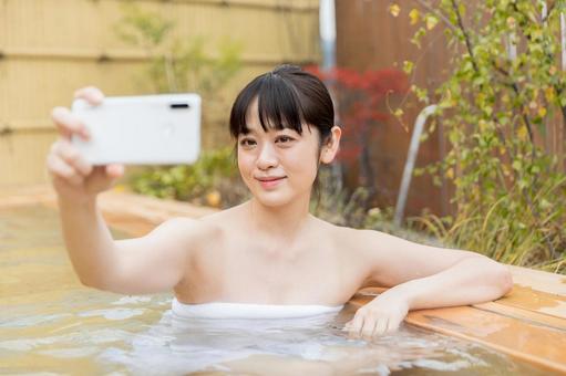 温泉イメージ 温泉イメージ 女性,温泉,人物の写真素材