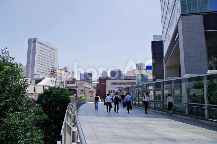 秋葉原2025夏　秋葉原クロスフィールド 秋葉原,秋葉原クロスフィールド,ペデストリアンデッキの写真素材