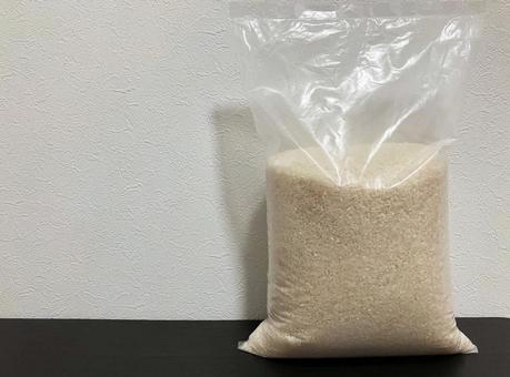 袋詰めされたお米(精米)のパッケージ素材 袋詰めされたお米(精米)のパッケージ素材 精米,白米,米袋の写真素材