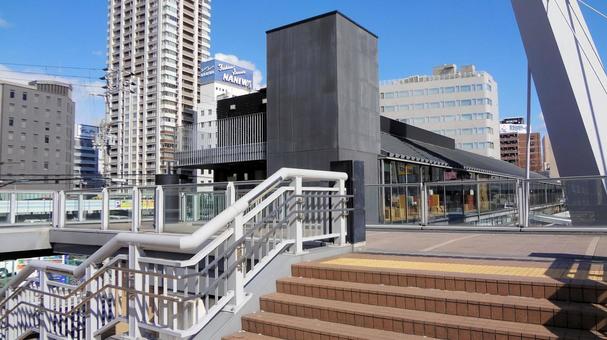 Photo, osaka-shi, river place dotonbori river, floating garden bridge, 
