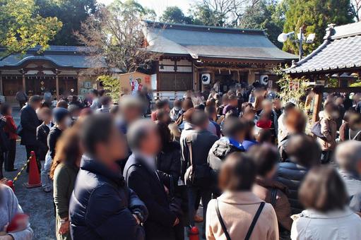 初詣風景 初詣,新年,正月の写真素材