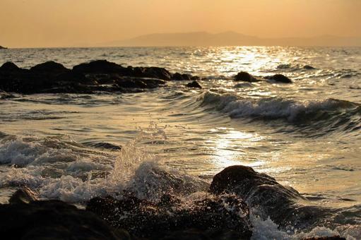 海辺の夕日 海辺の夕日の写真