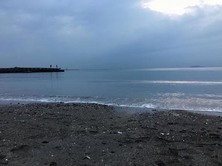 夕暮れの水平線 水域,海岸,夕暮れの写真素材