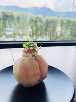 桃のデザート 桃のデザートの写真