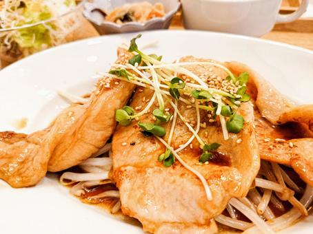 やわらか豚の生姜焼き 生姜焼き,お肉,豚肉の写真素材