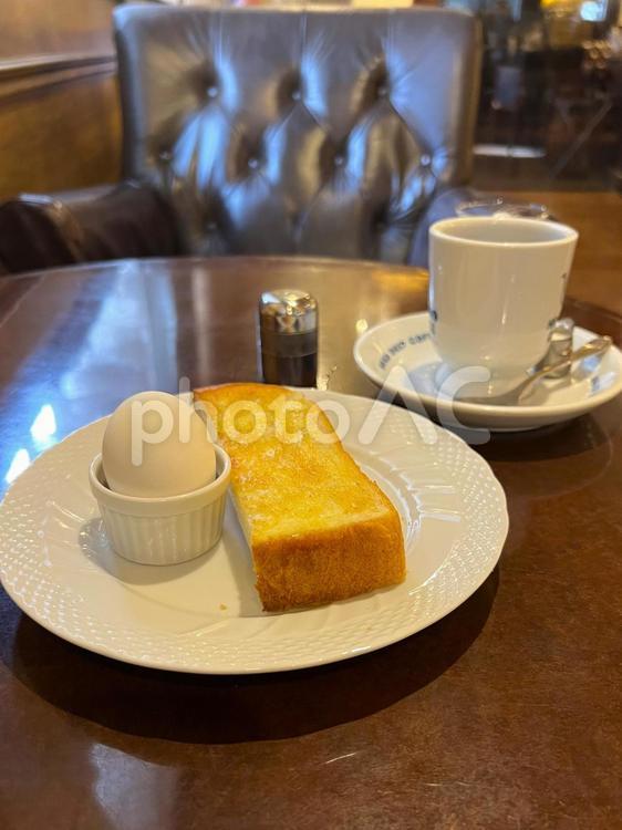 休日のモーニング モーニング,モーニングセット,カフェの写真素材