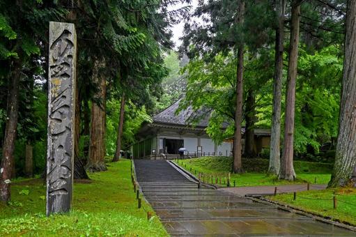 岩手・平泉町 中尊寺 金色堂（覆堂） 中尊寺,金色堂,藤原清衡の写真素材