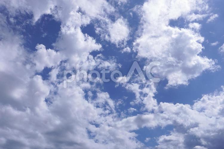 雨上がりの空（晴れ間）05 雨上がり,晴れ間,空の写真素材