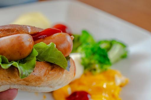 ホットドッグの朝食 ホットドッグの朝食 朝食,洋食,ホットドッグの写真素材
