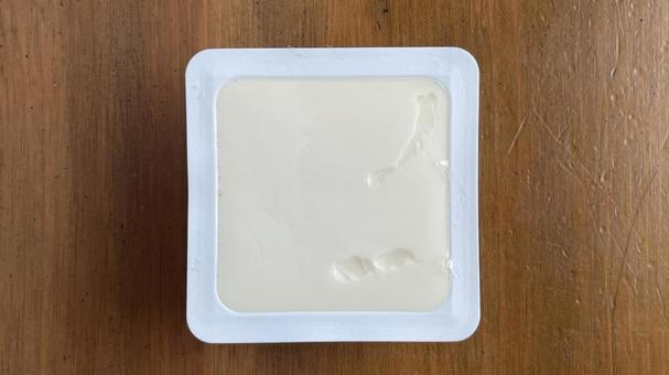 豆腐(小さいパック入り、俯瞰) 豆腐(小さいパック入り、俯瞰)の写真