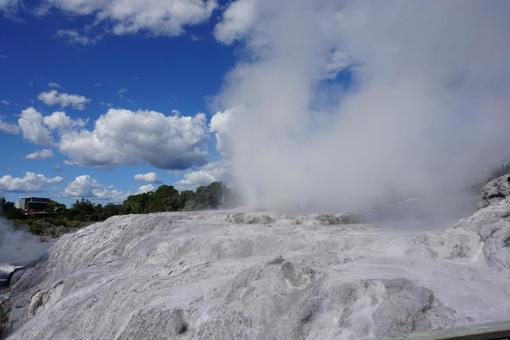 ロトルア ロトルア 地熱,火山,ロトルアの写真素材