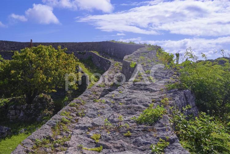 沖縄の中城城跡 中城城,中城城跡,沖縄の写真素材