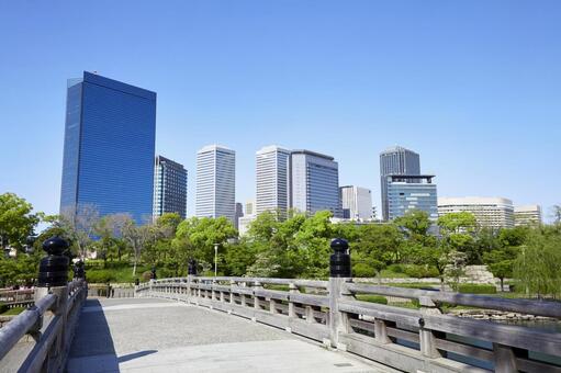 大阪ビジネスパーク　初夏 大阪ビジネスパーク,クリスタルタワー,obpの写真素材