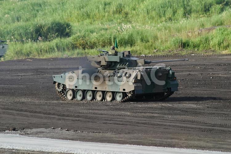 訓練展示中の陸上自衛隊 89式装甲戦闘車 陸上自衛隊,自衛隊,ミリタリーの写真素材
