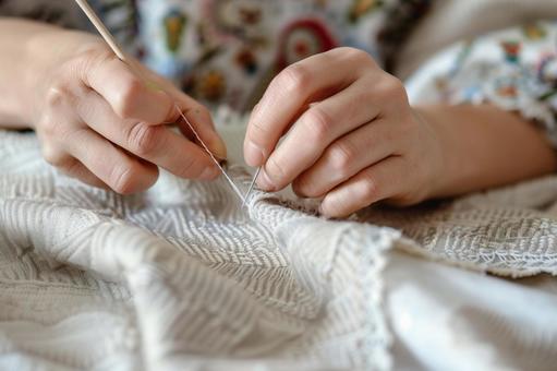 裁縫をする手元の写真