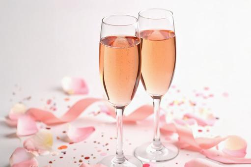 華やかなパーティーのシャンパンイメージ 華やかなパーティーのシャンパンイメージの写真