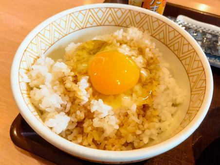 たまごかけごはん丼 たまごかけごはん丼 たまごかけご飯,卵,生卵の写真素材
