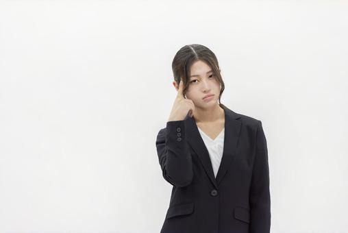 考えるビジネスウーマン 考えるビジネスウーマン 女性,ビジネスウーマン,人物の写真素材