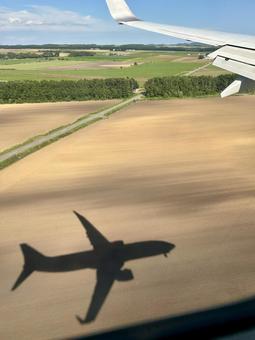 飛行機の影 飛行機の影の写真