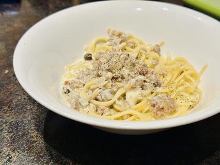 クリーミーソースと挽肉のスパゲッティ パスタ,スパゲッティ,クリームソースの写真素材