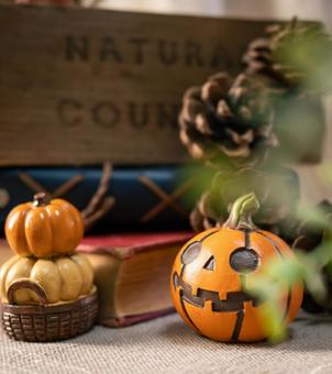 Halloween decorations and leaves, JPG Halloween decorations and leaves, JPG