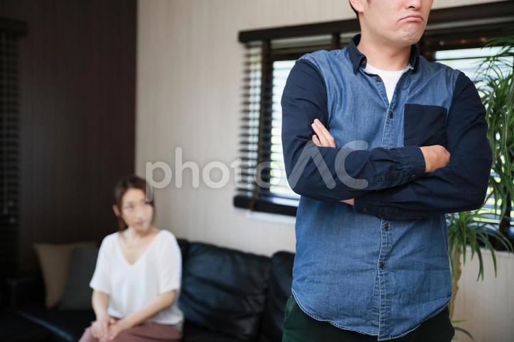 男女の喧嘩のイメージ 夫婦喧嘩,喧嘩,トラブルの写真素材