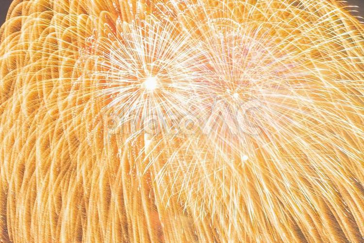 打ち上げ花火 花火,花火大会,夏の写真素材