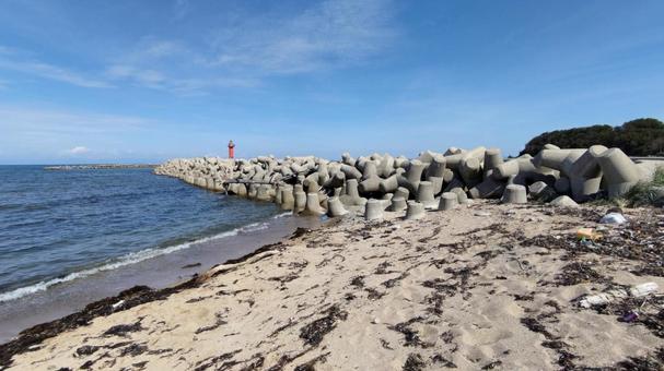 海岸の灯台 海岸の灯台 灯台,海岸,海の写真素材