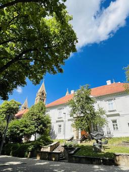 ヨーロッパの街並み 風景,建物,青空の写真素材