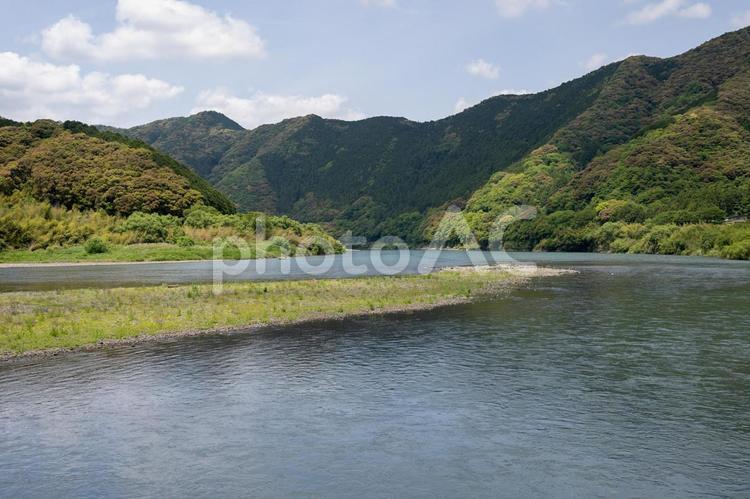 山と川の風景 山,川,空の写真素材