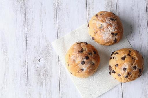Chocolate chip bread Chocolate chip bread