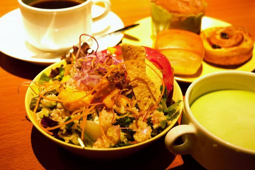 ホテルの朝食ビュッフェ 3 ホテルの朝食ビュッフェ 3 朝食,サラダ,モーニングの写真素材