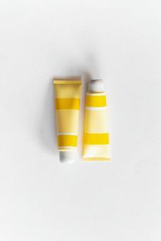 2 yellow tubes, JPG 2 yellow tubes, JPG