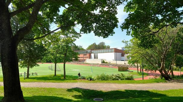 自然豊かな運動場 自然豊かな運動場 運動場,トラック,陸上の写真素材