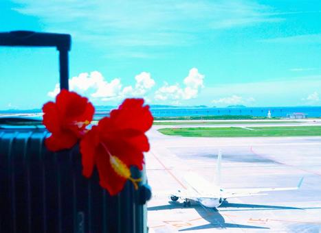 夏旅の空港(前ボケ) 夏旅の空港(前ボケ)の写真