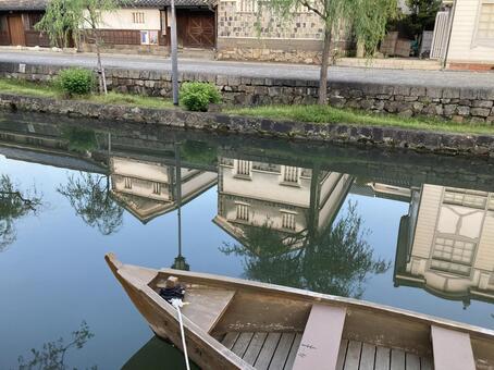 倉敷美観地区 川面に映る風情ある街並み 川舟流し,倉敷,美観地区の写真素材