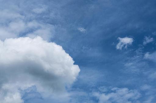 青空と白い雲 青空と白い雲の写真